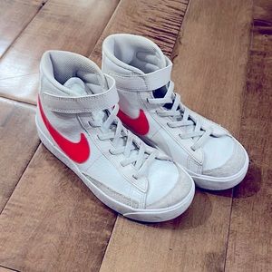 Nike Blazer Mid ‘77